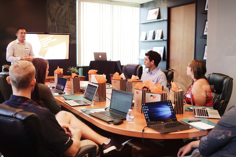 Web design services - Modern UI/UX design and user interface development for responsive websites